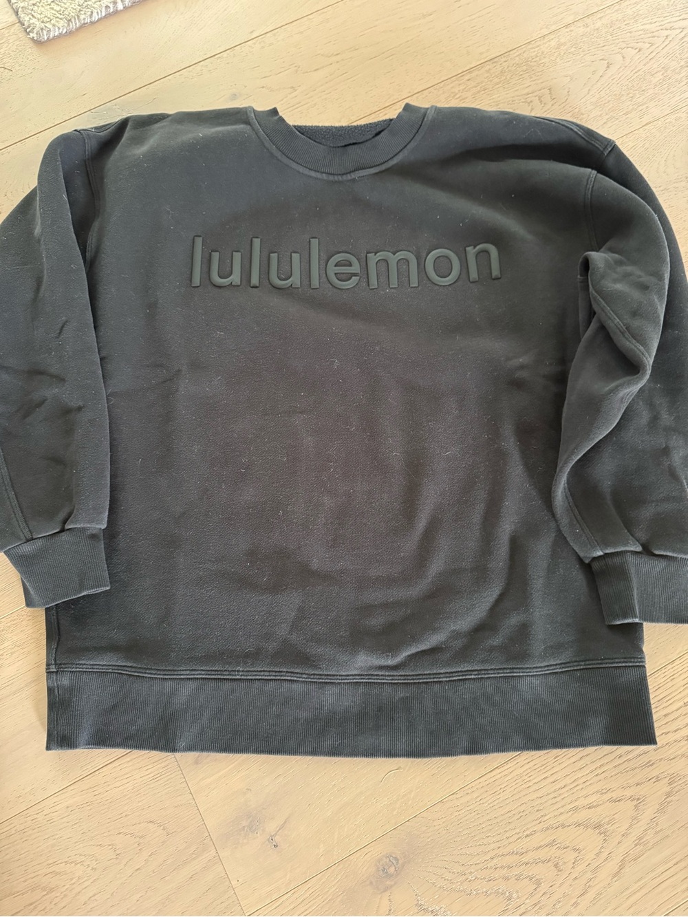 Lululemon Black Oversized Logo Crewneck Sweatshirt Sz 6